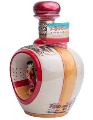 Torero Tequila Anejo Bullfighter Figure