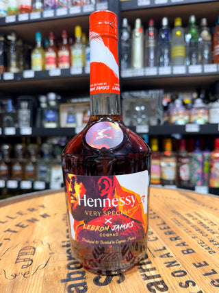 Regalo de edición limitada Hennessy Cognac vs Lebron James