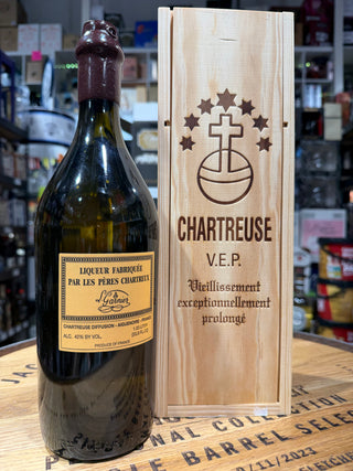 Chartreuse Yellow V.E.P Liqueur (1L)
