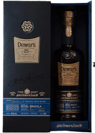 Whisky escocés mezclado Dewar's The Signature de 25 años