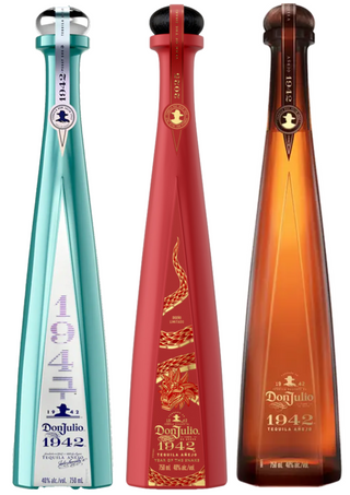 Don Julio 1942 Añejo Peggy Gou, Don Julio Sake Edition y Don Julio 1942 Añejo - Paquete de coleccionista de 3 botellas (750 ml cada una)